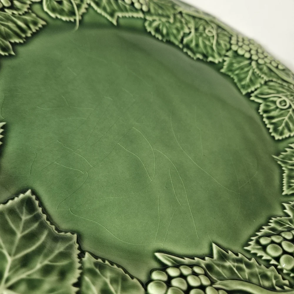 Mikasa Bordella Pinheiro Charger Platter Large Plate 13.75